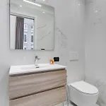 Veneto Luxury Big Rom