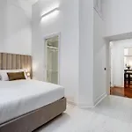 Veneto Luxury Big Rom