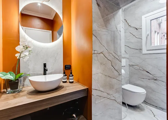 Veneto Luxury Big شقة